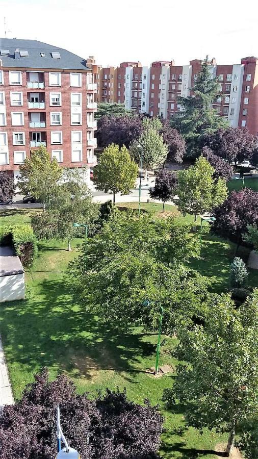 Housingleon - Conde Duplex Con Garaje Gratuito 아파트 외부 사진